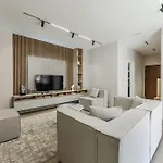 Sunny Luxurious By Pikhost Appartamento