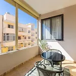 Appartamento Sunny Luxurious By Pikhost