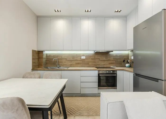 Apartment Sunny Luxurious By Pikhost Durrës