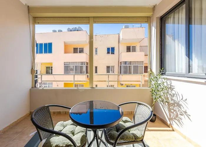 Sunny Luxurious By Pikhost *